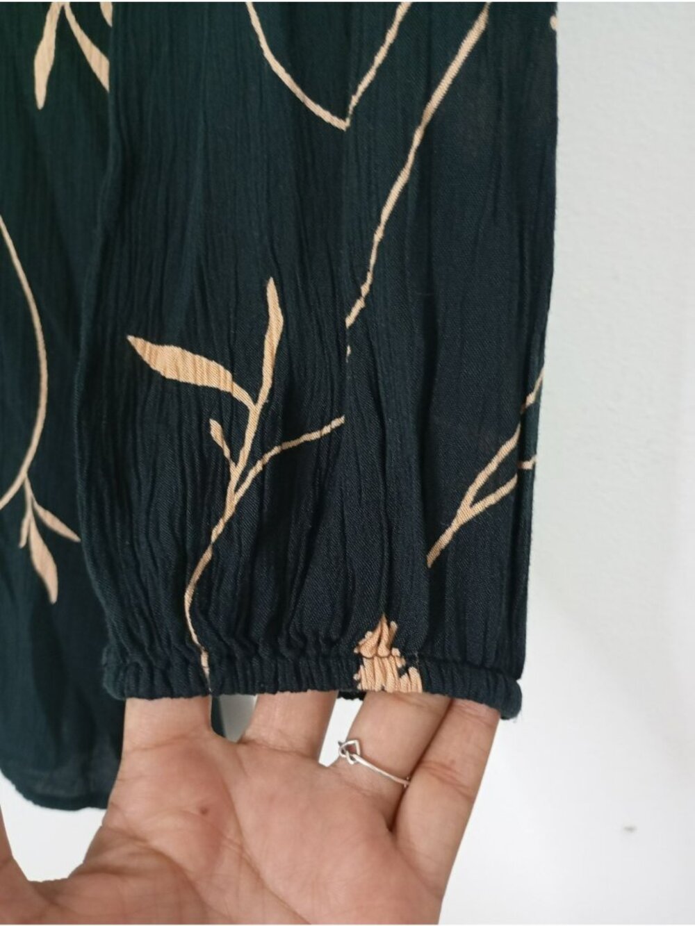 Billabong Black Floral Print Long Sleeve Button Front Mini Dress Size M India - Picture 7 of 12
